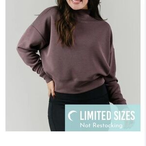 Relaxed Mock Neck Pullover Sweatshirt - Dusty Mauve